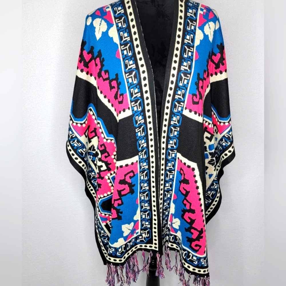 Flying Tomato Poncho Size M/L. #501